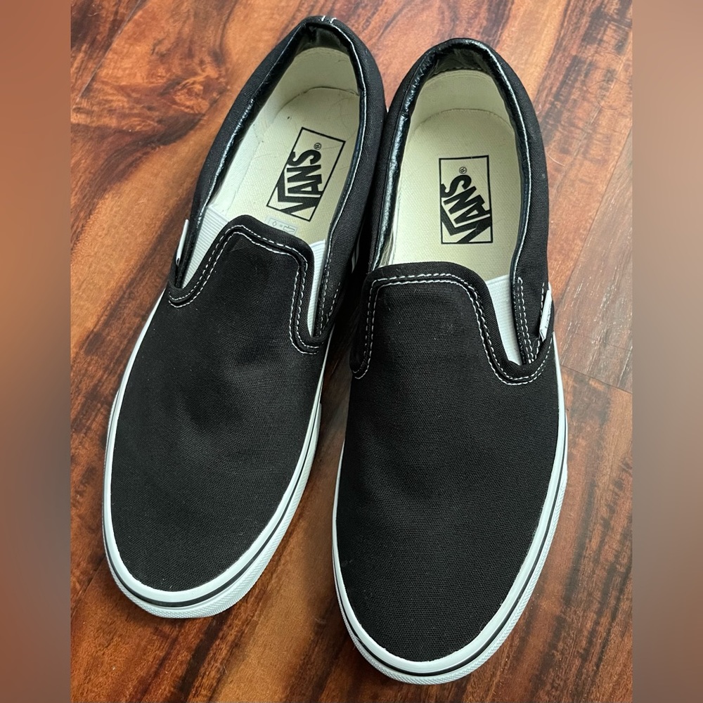 Black slip on vans